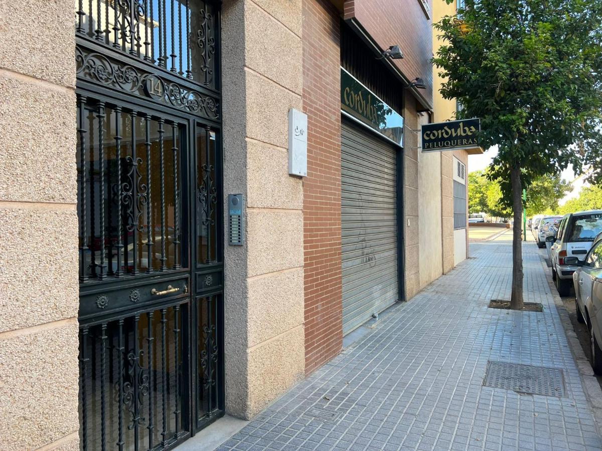 Piso Familiar Con Perfecta Ubicacion * Cordoba